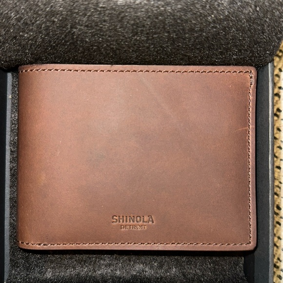 Brand new Shinola Men’s Slim Wallet